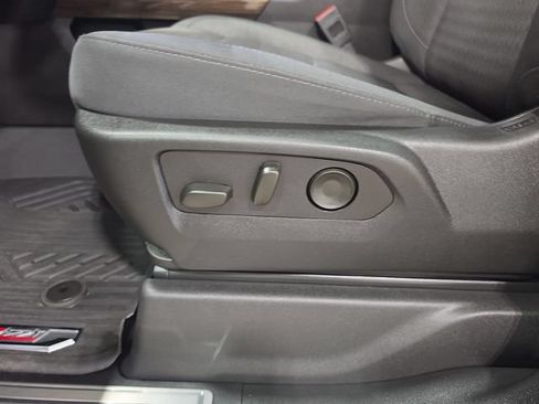 Used 2025 Chevrolet Silverado 1500 RST w/ Convenience Package II AWD/4WD image 21