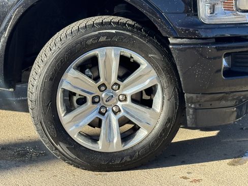 Used 2020 Ford F150 Platinum w/ Max Trailer Tow Package image 3