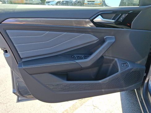 New 2026 Volkswagen Jetta SEL FWD image 8