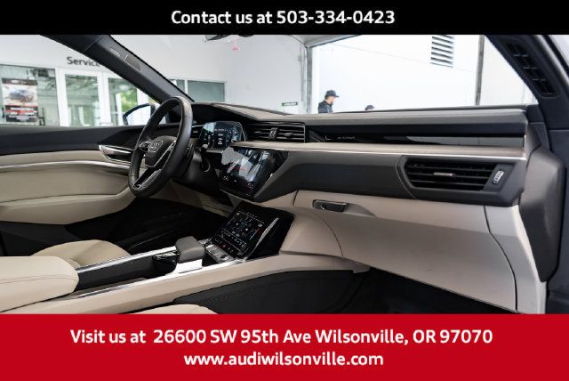 Used 2024 Audi Q8 e-tron Premium Plus w/ Premium Plus Package AWD/4WD image 29