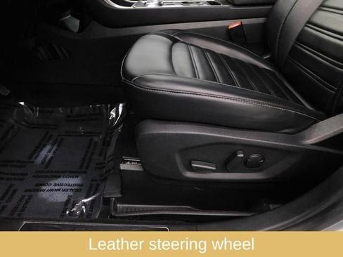 Used 2023 Ford Edge SEL image 31