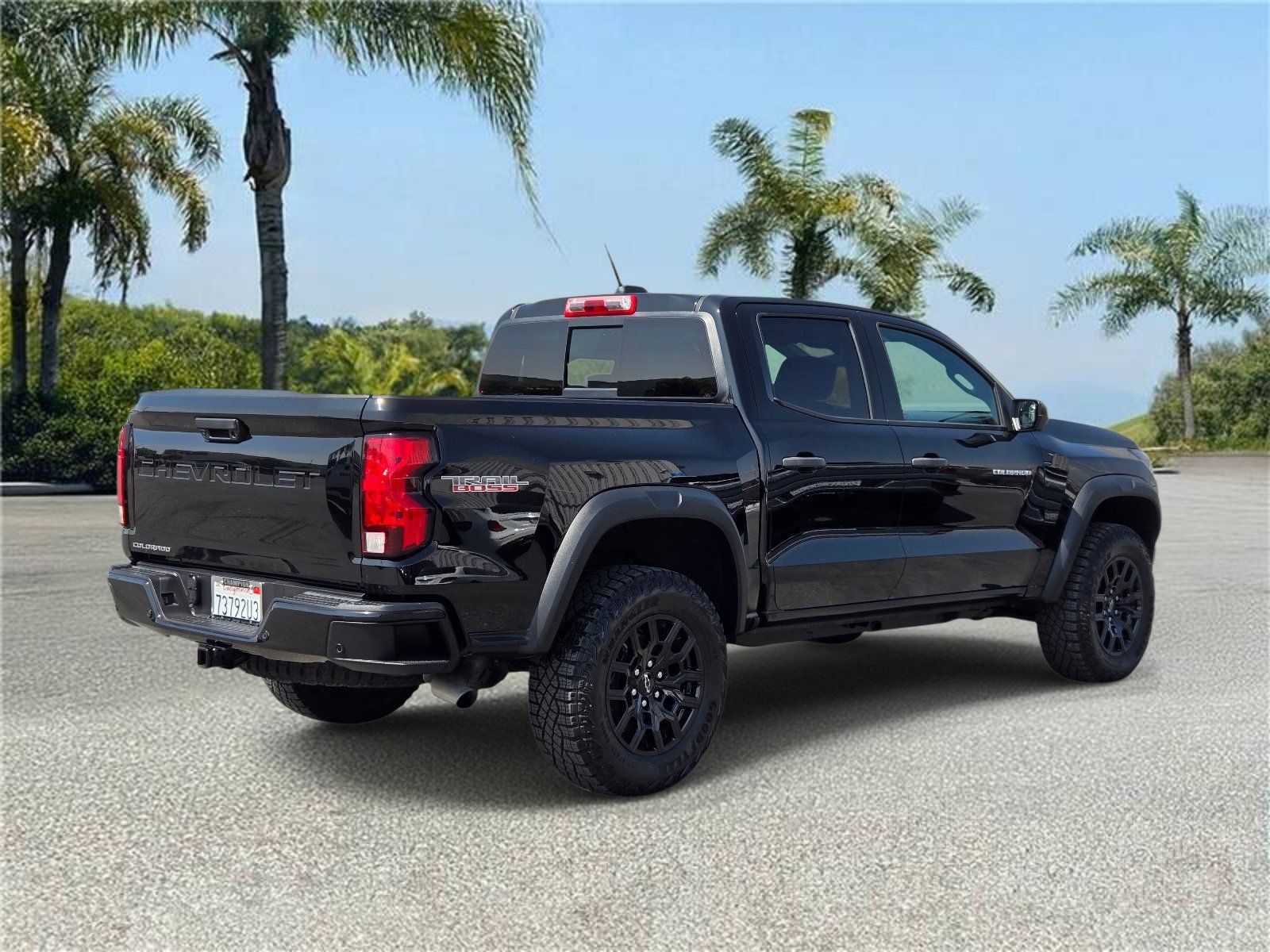 Used 2023 Chevrolet Colorado Trail Boss w/ Technology Package AWD/4WD image 4