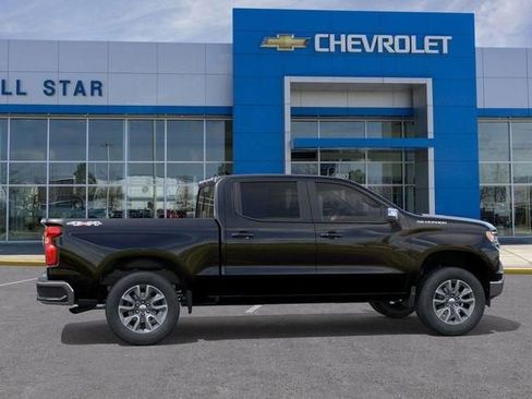 New 2025 Chevrolet Silverado 1500 LT w/ Safety Package AWD/4WD image 7
