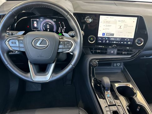 Certified 2025 Lexus NX 350h AWD w/ Accessory Package (Z2) image 18