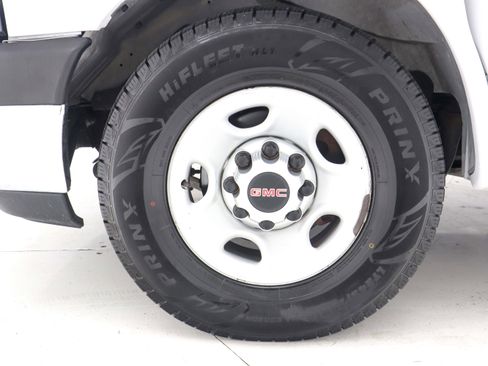 Used 2019 GMC Savana 3500 w/ Power Convenience Package image 27