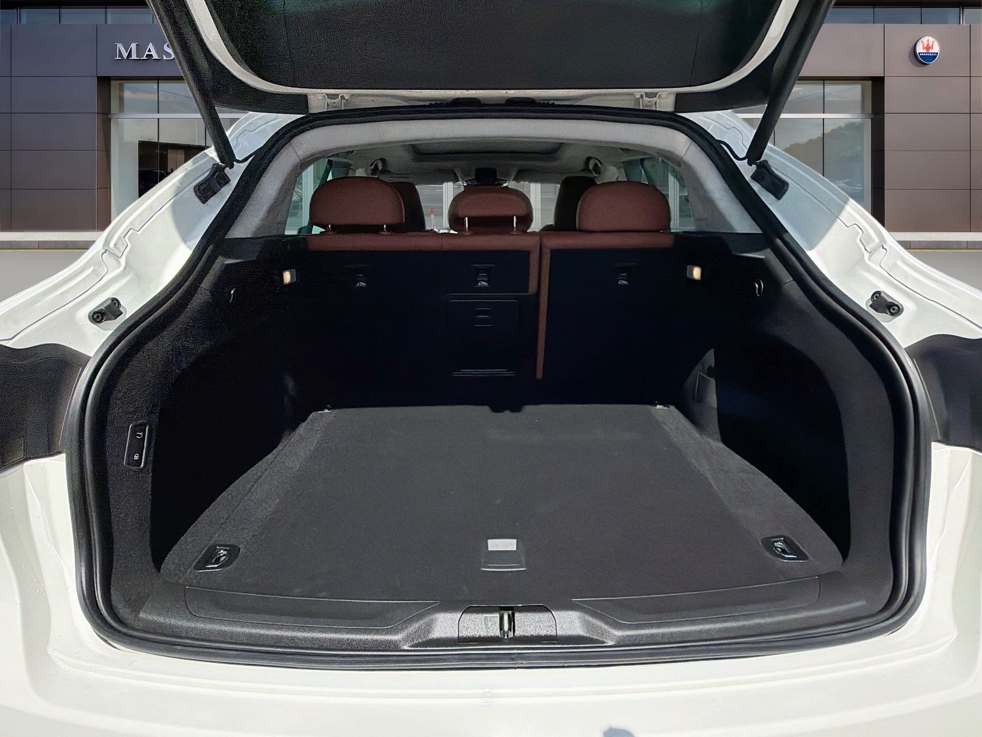 Certified 2022 Maserati Levante Modena AWD/4WD image 12