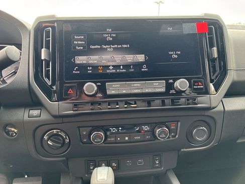 New 2026 Nissan Frontier SV w/ SV Convenience Package AWD/4WD image 20