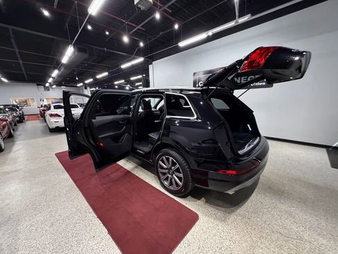Used 2017 Audi Q7 3.0T Premium Plus AWD/4WD image 50