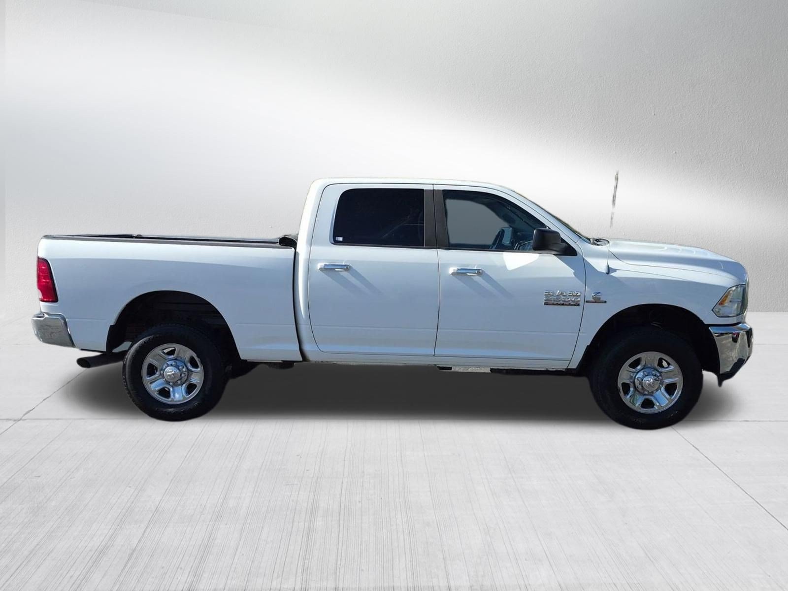 Used 2014 RAM 2500 SLT AWD/4WD image 6