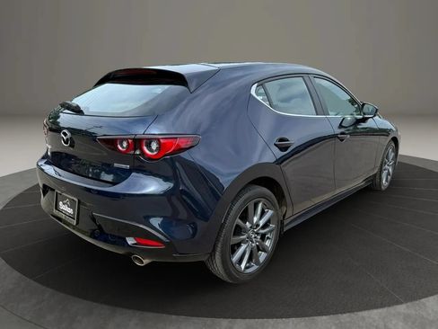 Used 2022 MAZDA MAZDA3 s FWD image 5