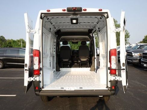 Used 2024 RAM ProMaster 1500 w/ Convenience Group image 19