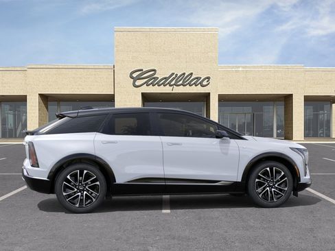 New 2026 Cadillac Optiq Sport 2 RWD image 5