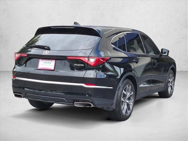 Certified 2024 Acura MDX w/ Technology Package FWD image 5
