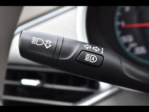 Used 2025 Chevrolet Malibu LS image 24