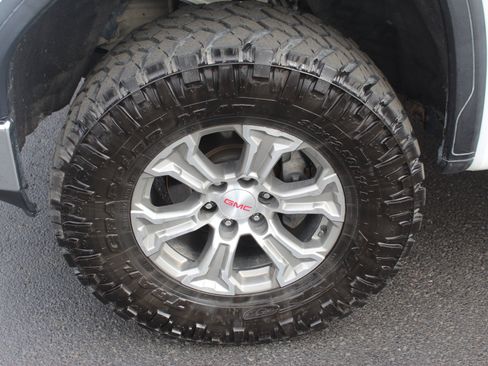 Used 2020 GMC Sierra 1500 SLT image 12