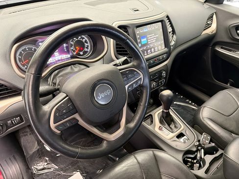 Used 2014 Jeep Cherokee Limited w/ Technology Group image 7