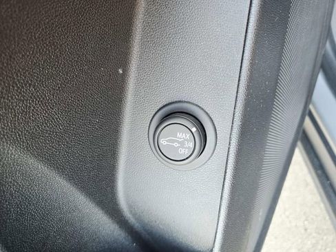 Used 2024 Chevrolet Equinox LT w/ LPO, Floor Liner Package image 33