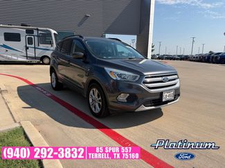 Used 2017 Ford Escape SE w/ SE Leather Comfort Package FWD 360° Tour