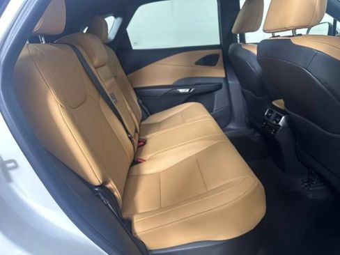 Used 2025 Lexus RX 350 Premium w/ Convenience Package AWD/4WD image 22