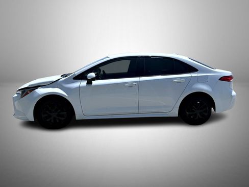 Used 2020 Toyota Corolla LE FWD image 8