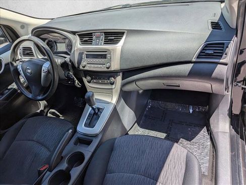 Used 2014 Nissan Sentra SV FWD image 17