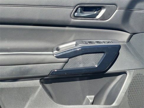 New 2026 Nissan Pathfinder SV AWD/4WD image 7