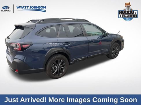 Used 2025 Subaru Outback Onyx Edition w/ Tech Package 3 image 5