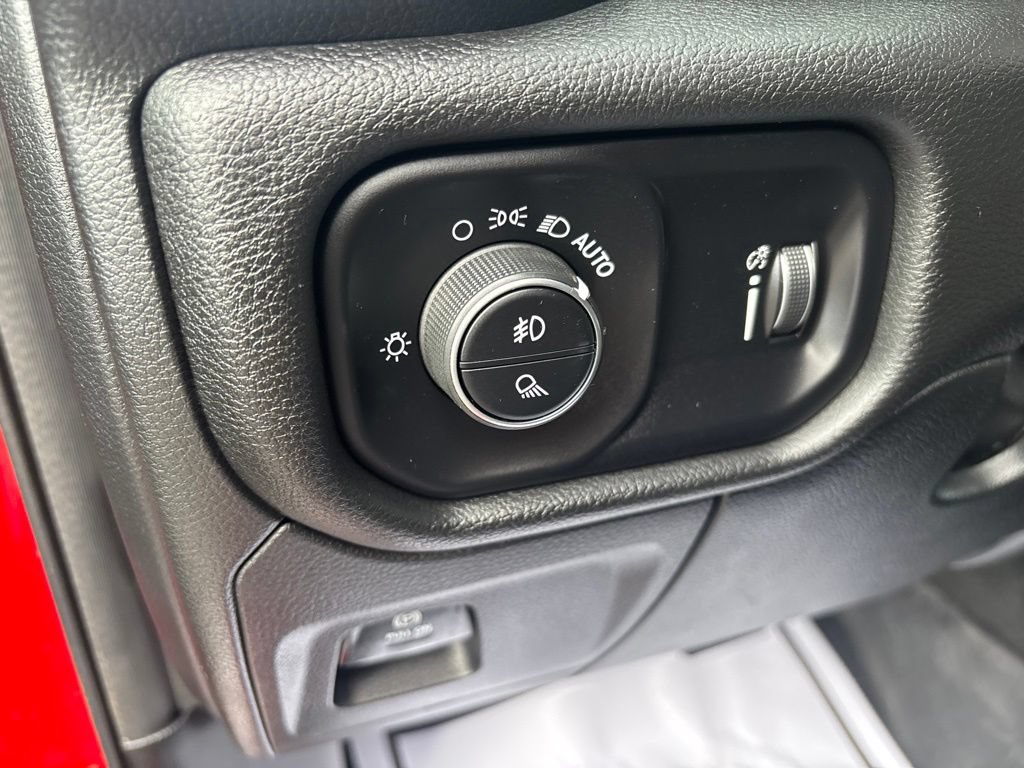 Used 2023 RAM 1500 Big Horn AWD/4WD image 21