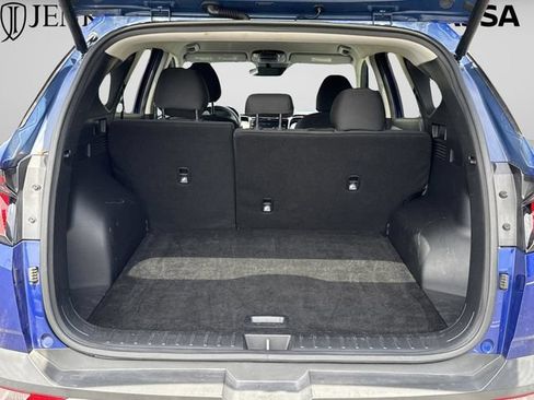 Used 2024 Hyundai Tucson SEL FWD image 17
