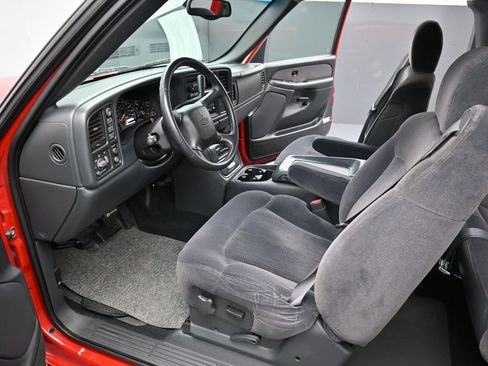 Used 2002 Chevrolet Silverado 1500 LS w/ Off-Road Pkg image 11