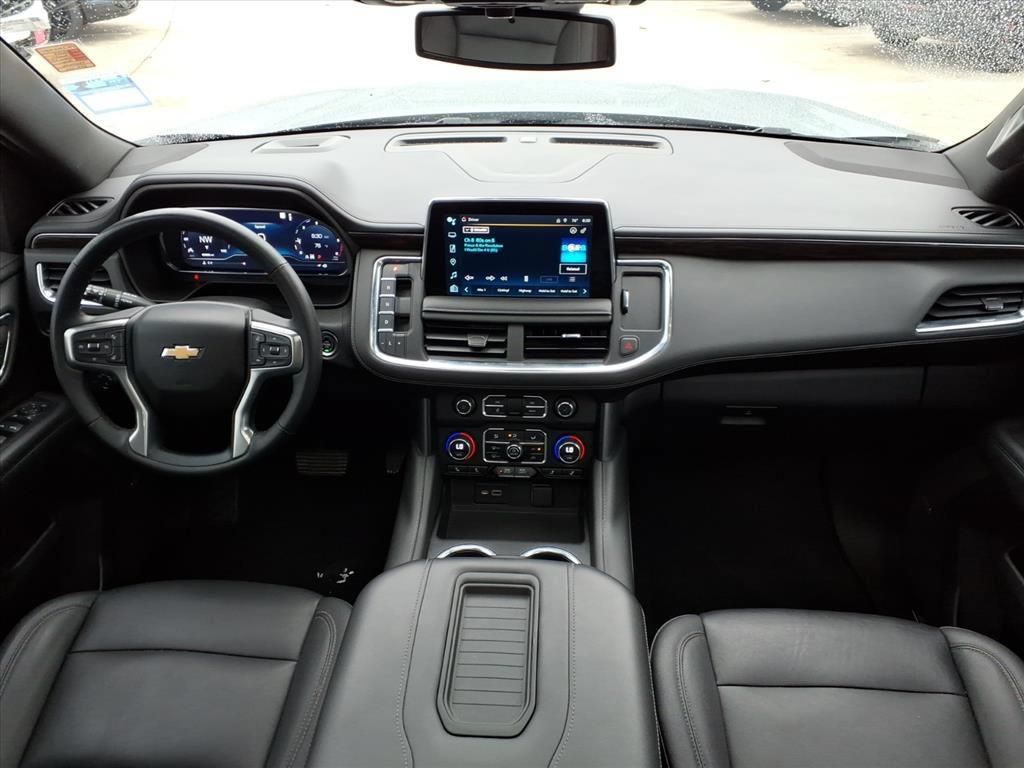 Used 2023 Chevrolet Tahoe LT w/ Luxury Package AWD/4WD image 14
