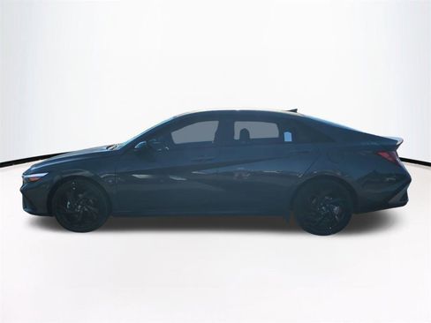 New 2026 Hyundai Elantra Sport image 8