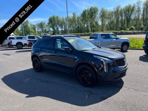 Used 2023 Cadillac XT4 Sport AWD/4WD image 5