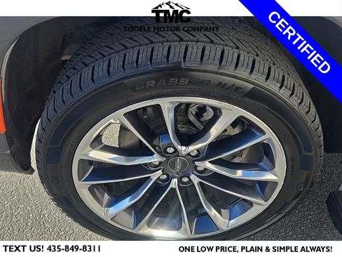 Used 2022 Jeep Wagoneer Series III w/ Premium Group I image 13