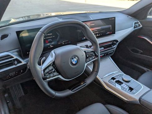 Used 2025 BMW 330i Sedan image 9