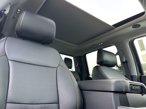 New 2025 Ford F350 Lariat w/ Lariat Ultimate Package image 15