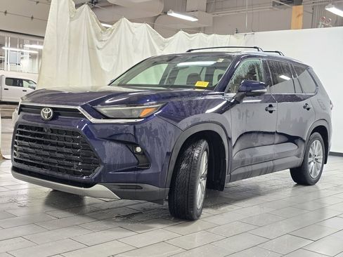 Used 2024 Toyota Grand Highlander Platinum image 15