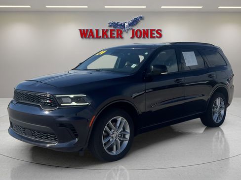 Used 2024 Dodge Durango GT image 7
