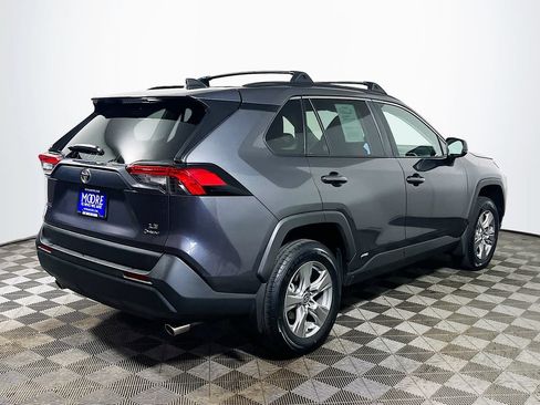 Used 2025 Toyota RAV4 LE AWD/4WD image 7