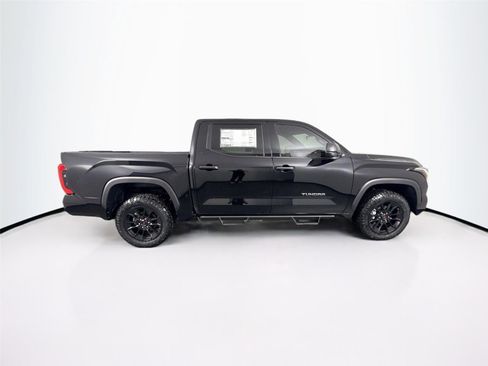 New 2025 Toyota Tundra SR5 image 5