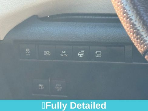 Used 2021 Toyota Sienna Platinum image 35