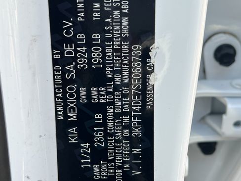 Used 2025 Kia K4 FWD image 27