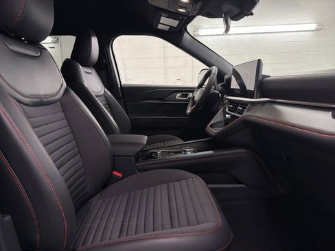 New 2026 Ford Explorer ST-Line RWD image 28