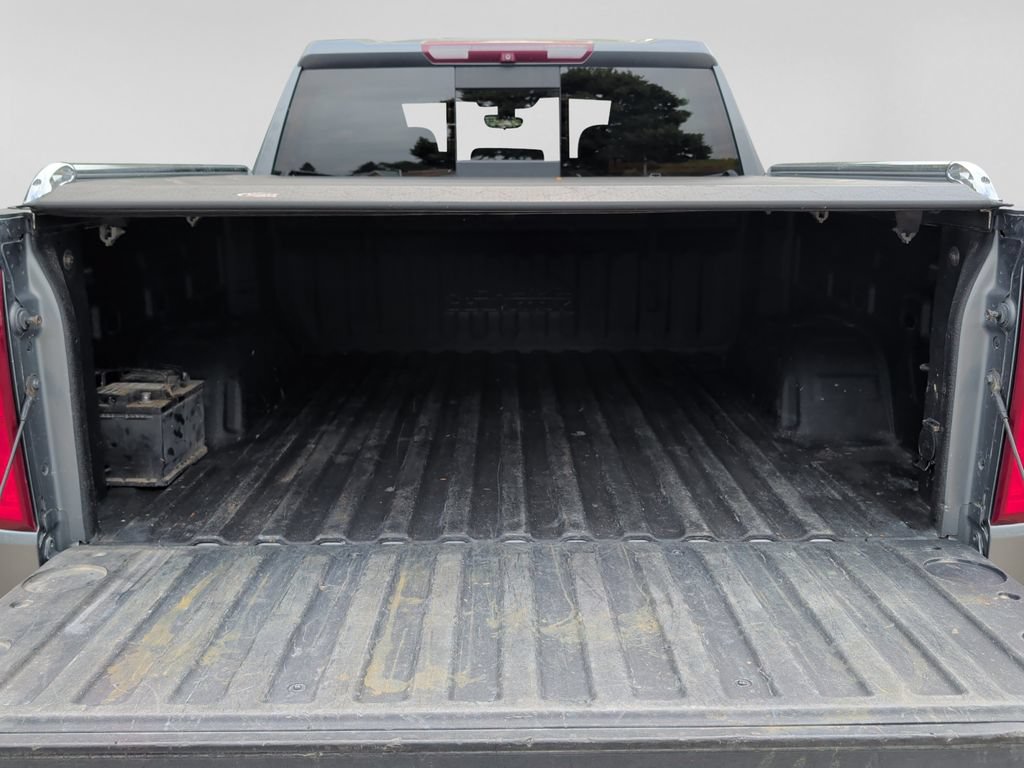 Used 2019 Chevrolet Silverado 1500 High Country w/ Technology Package AWD/4WD image 38