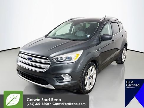 Certified 2019 Ford Escape Titanium FWD image 3