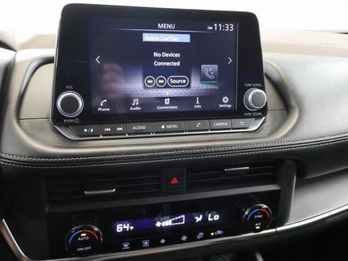 Used 2023 Nissan Rogue SV AWD/4WD image 20