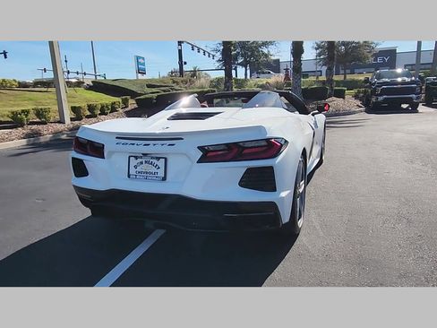 New 2026 Chevrolet Corvette Stingray Convertible w/ 1LT image 18