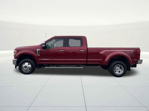 Used 2019 Ford F350 Lariat w/ Lariat Ultimate Package image 2