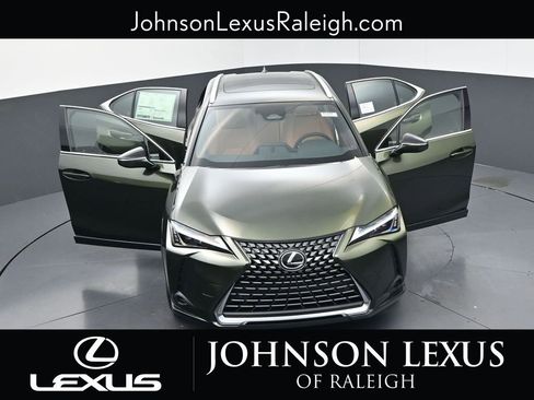 New 2026 Lexus UX 300h FWD image 33