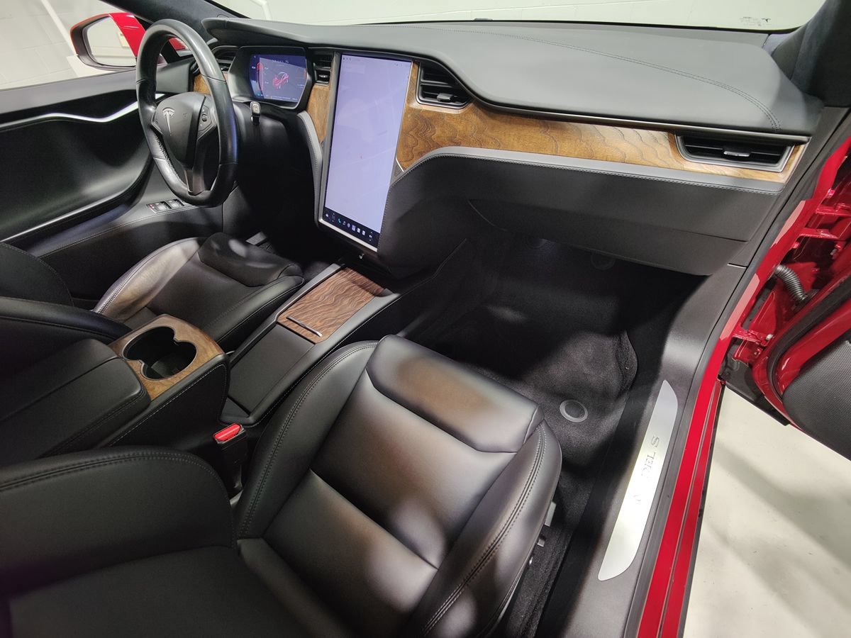 Used 2020 Tesla Model S Long Range Plus AWD/4WD image 11